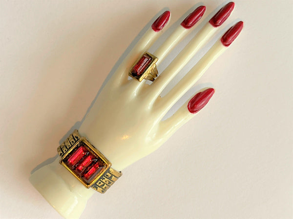 40's Deco Hand Brooch-Vintageonline-Vintage Online