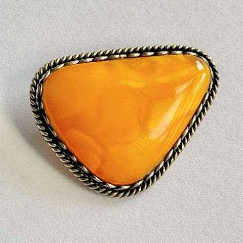 Butterscotch Amber Brooch-Vintageonline-Vintage Online