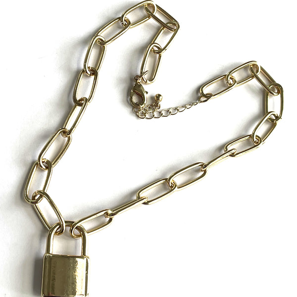 Chain Necklace with Lock Pendant-Vintageonline-Vintage Online