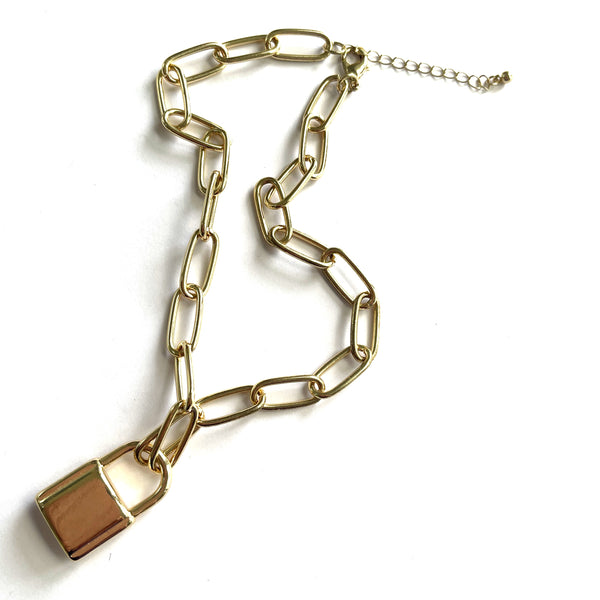 Chain Necklace with Lock Pendant-Vintageonline-Vintage Online