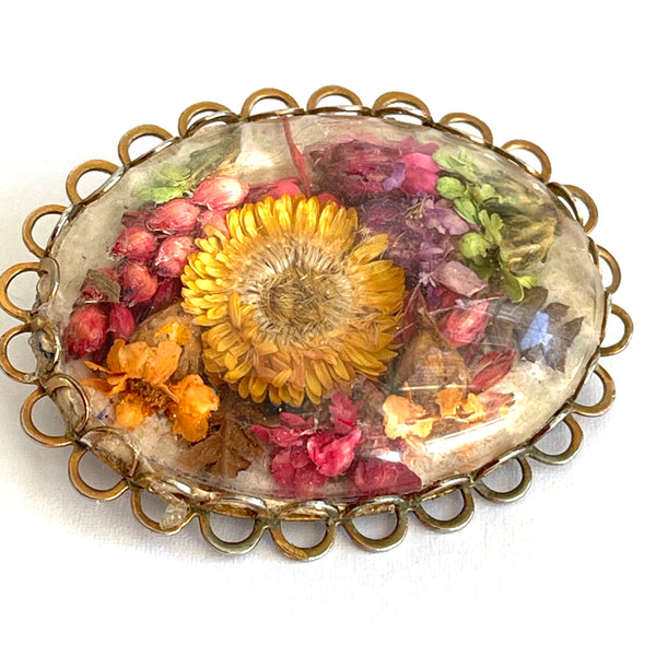 Dried Flowers Under Lucite Vintage Mid Century Brooch-Vintageonline-Vintage Online
