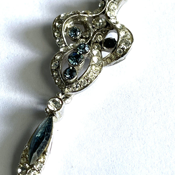 Elegant Pearl Strand With Rhinestone Drop-Vintageonline-Vintage Online