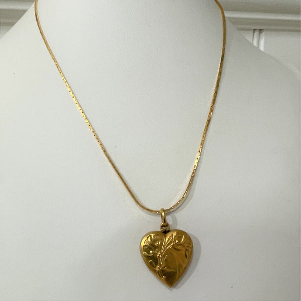 Engraved heart Pendant-Vintageonline-Vintage Online