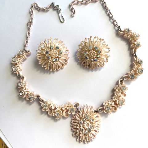 Feather Lite 1950's Vintage Necklace & Earrings-Featherweight-Vintage Online