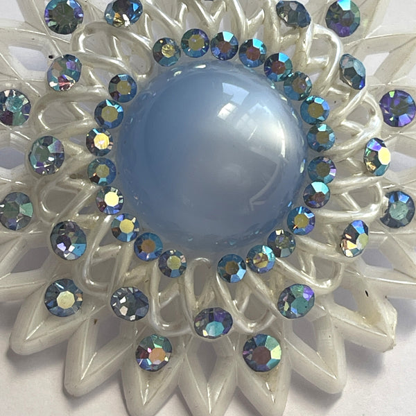 Feather lite 1950's Brooch and Earrings-Vintageonline-Vintage Online