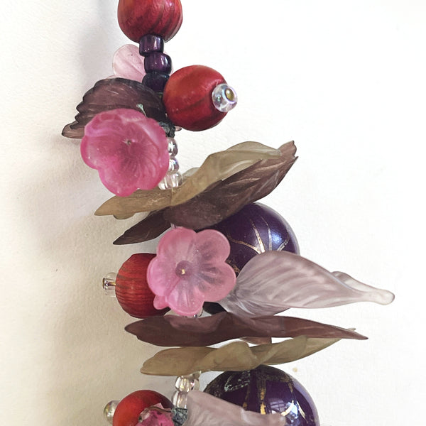 Flower Leaf and Bead Vintage Choker Style Necklace-Vintageonline-Vintage Online