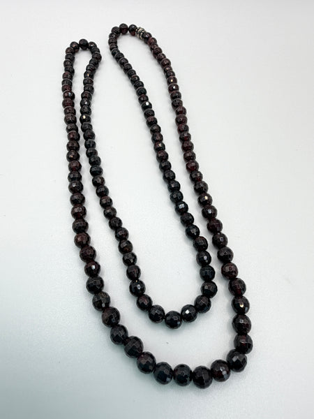 Garnet Rope Necklace-Vintageonline-Vintage Online