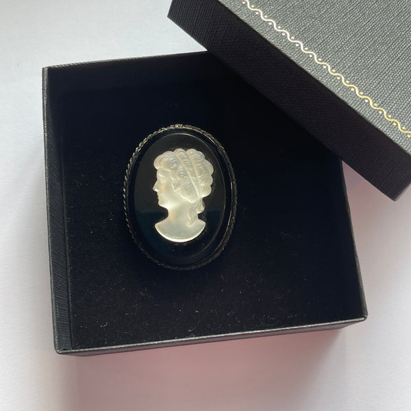 Glass Cameo Vintage 60's Brooch-Vintageonline-Vintage Online