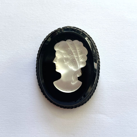 Glass Cameo Vintage 60's Brooch-Vintageonline-Vintage Online