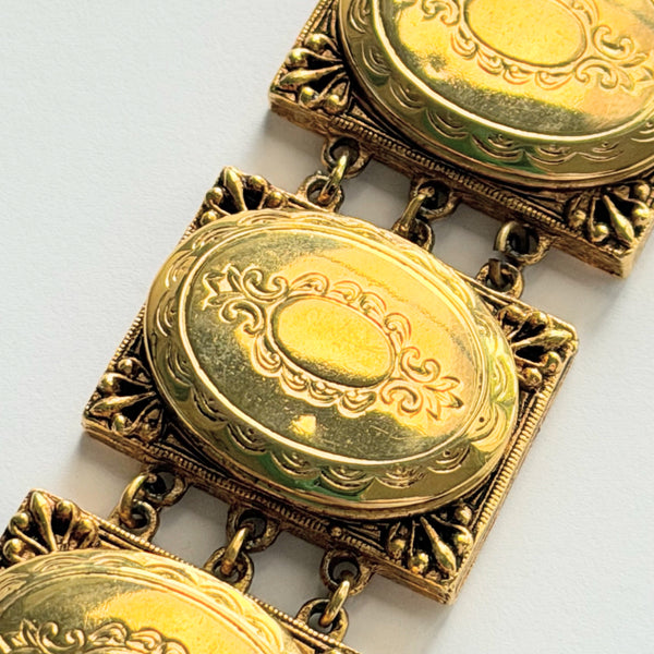 Hattie Carnegie Mid Century Vintage Locket Bracelet