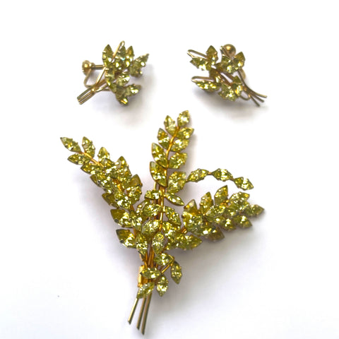 Jewel Crest by Donald Simpson Mid Century Brooch & Earrings