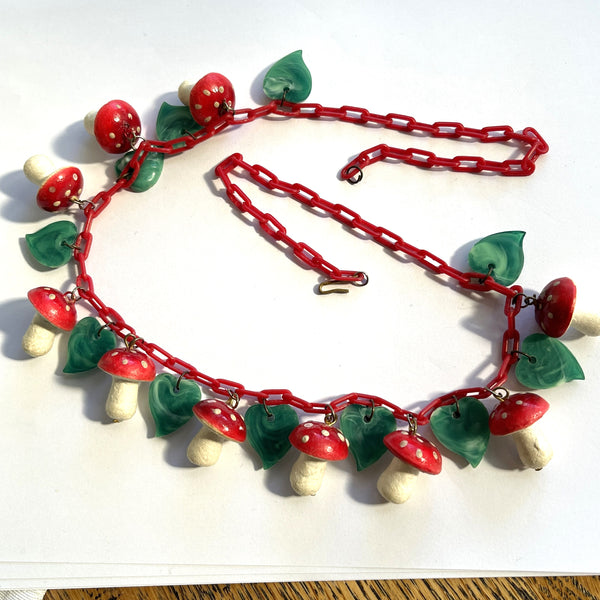 Early Plastic Celluloid Toadstool and Leaves Vintage 50's Necklace.