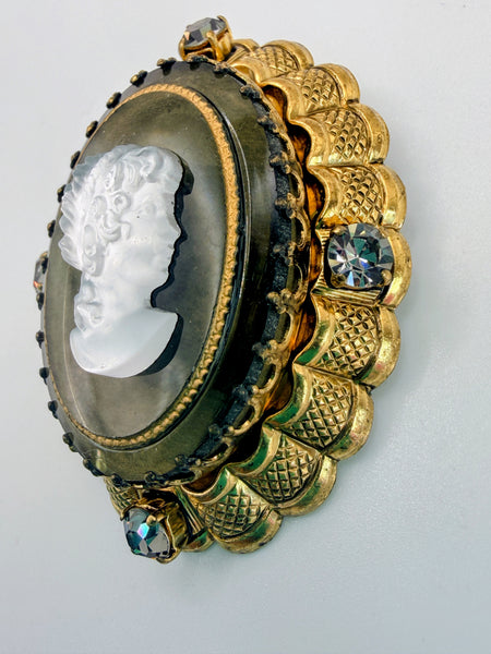 Cameo Brooch, W. Germany Vintage