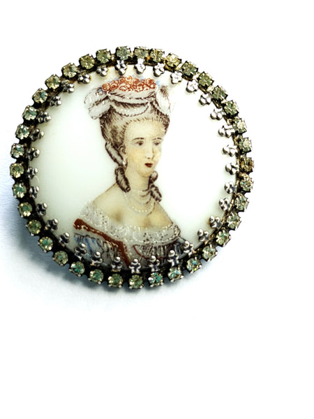 Lady Portrait on Porcelain Vintage Brooch-Vintageonline-Vintage Online