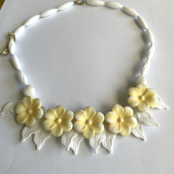 Mid Century 50's Old Stock Daisy Necklace Western Germany-Vintageonline-Vintage Online