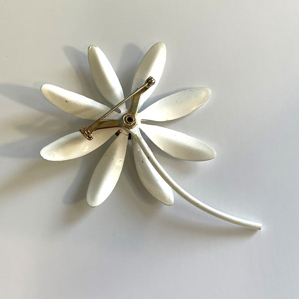 Mid Century Vintage Daisy Head Metallic Brooch-Vintageonline-Vintage Online