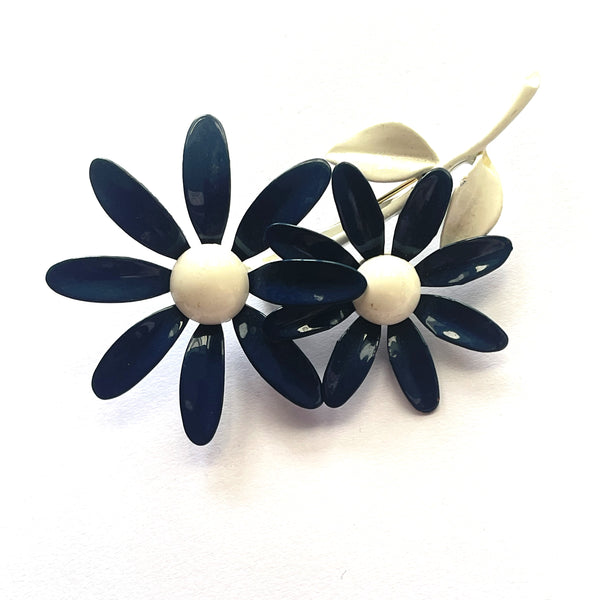 Mid Century Vintage Double Head Metal Daisy Brooch-Vintage Online-Vintage Online