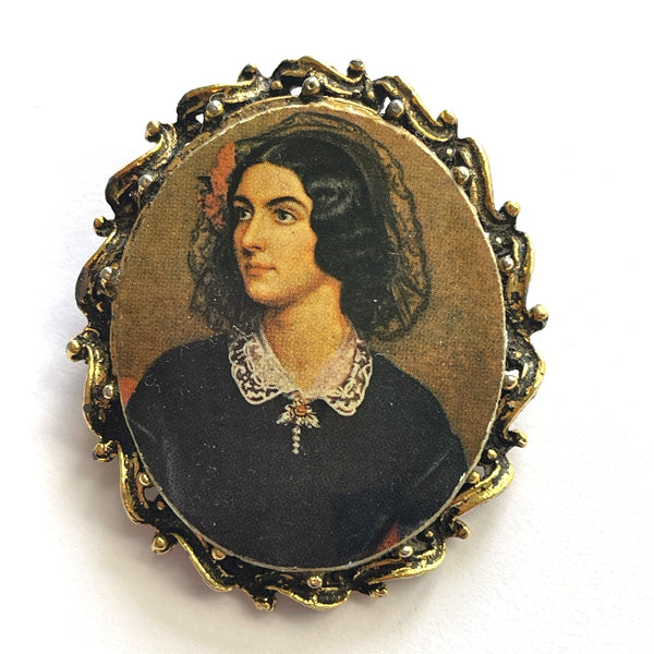 Portrait of a Lady Vintage Brooch-Vintageonline-Vintage Online