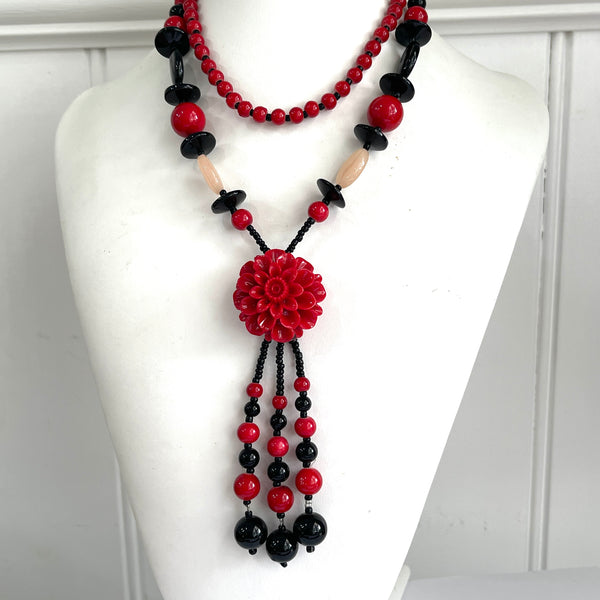 Red & Black Bead Lariat Necklace-Vintageonline-Vintage Online