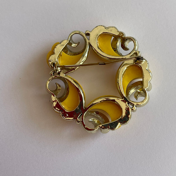 Retro 50's Yellow Lucite Brooch-Vintageonline-Vintage Online
