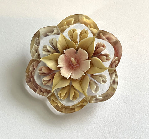 Reverse Carved Floral Lucite Vintage Brooch-Vintageonline-Vintage Online