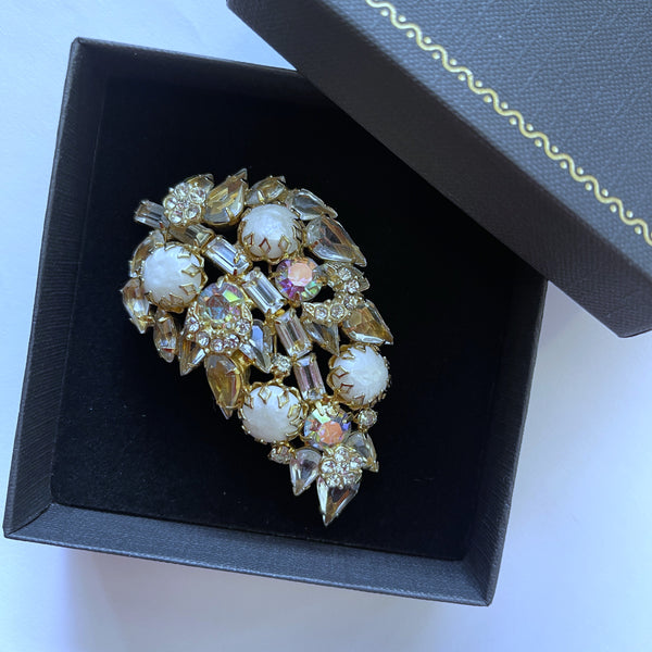 Rhinestone Leaf Vintage Brooch-Vintageonline-Vintage Online