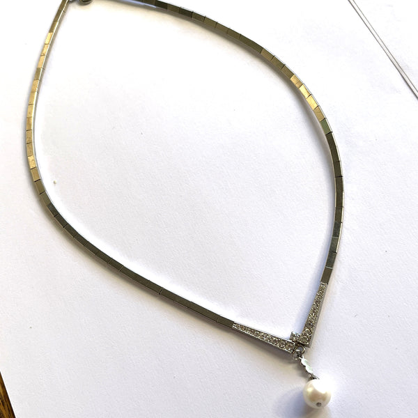 Silver tone solid chain with Rhinestones and Drop Pearl-Vintageonline-Vintage Online