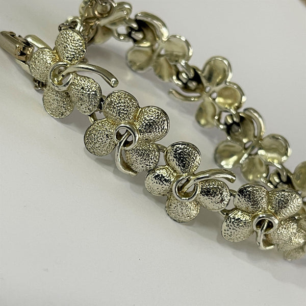 Textured Gold Tone Vintage Bracelet-Vintageonline-Vintage Online