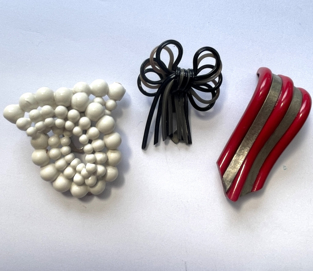 Three 1940's Lucite Dress Clips-Vintageonline-Vintage Online