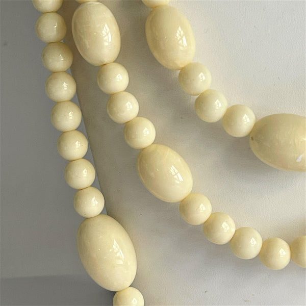 Triple Strand Vintage Resin Bead Necklace Winter White.-Vintageonline-Vintage Online