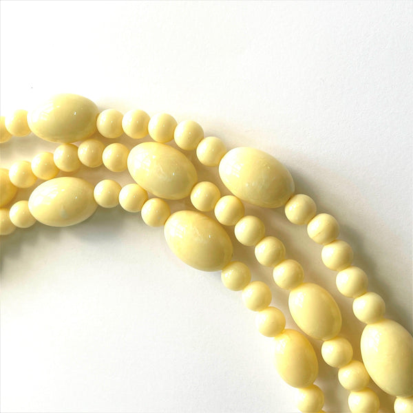 Triple Strand Vintage Resin Bead Necklace Winter White.-Vintageonline-Vintage Online