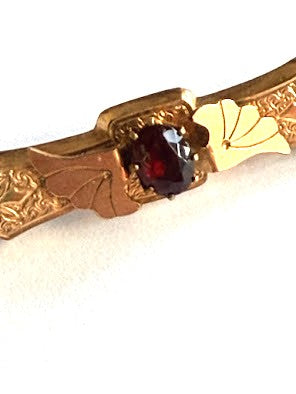 Victorian Garnet Faceted Gold tone Bar Brooch-Vintageonline-Vintage Online