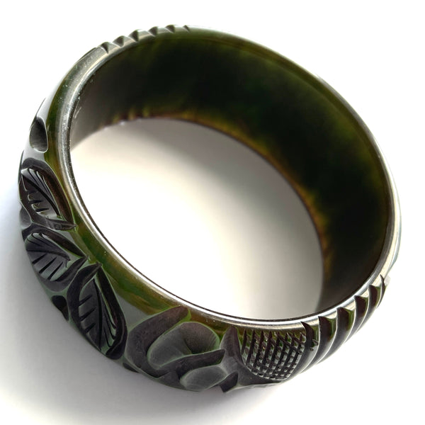 Carved Bakelite Bangle Green-Vintageonline-Vintage Online