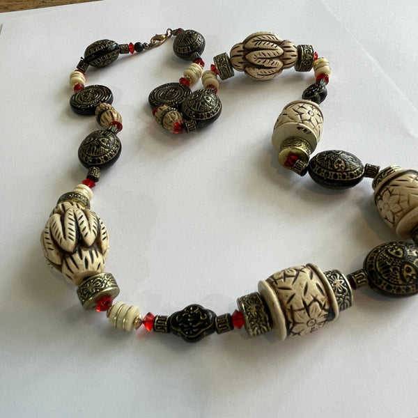 Carved Trade Bead Necklace-Vintageonline-Vintage Online