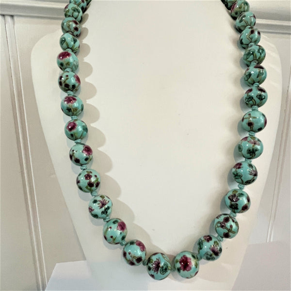 Floral Import Bead Necklace-Vintageonline-Vintage Online