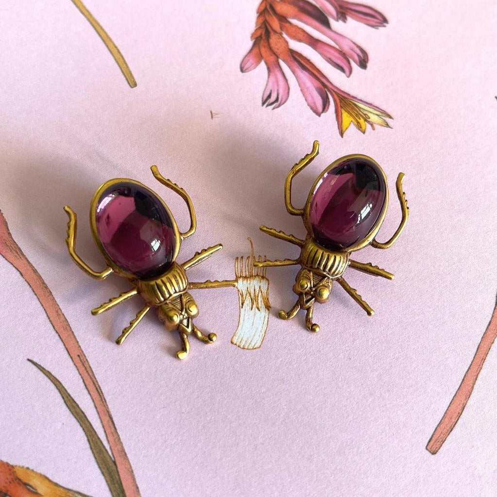 Glass Beetle Vintage Earrings-Vintageonline-Vintage Online