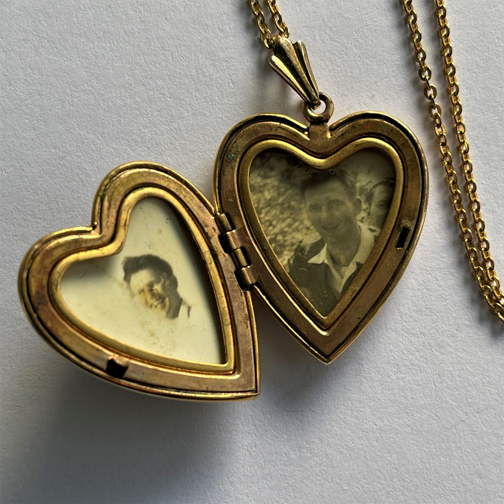 Vintage heart deals locket