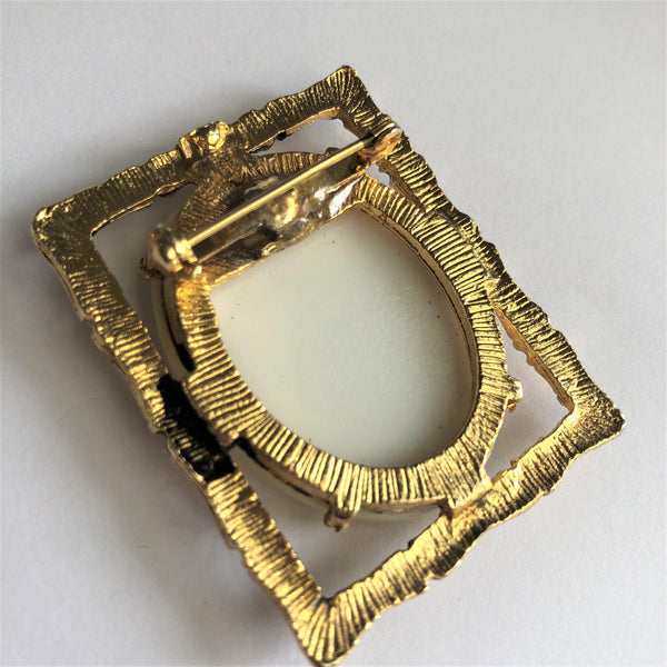 Horses Framed Vintage Brooch-Vintageonline-Vintage Online