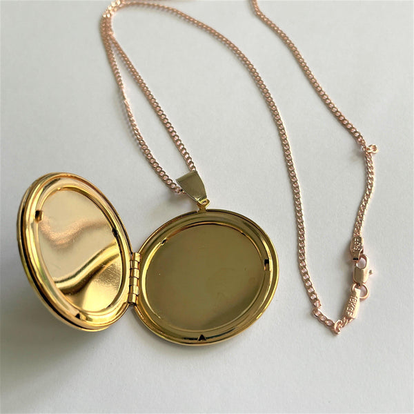 Lady Head Gold tone Locket & Chain-Vintageonline-Vintage Online