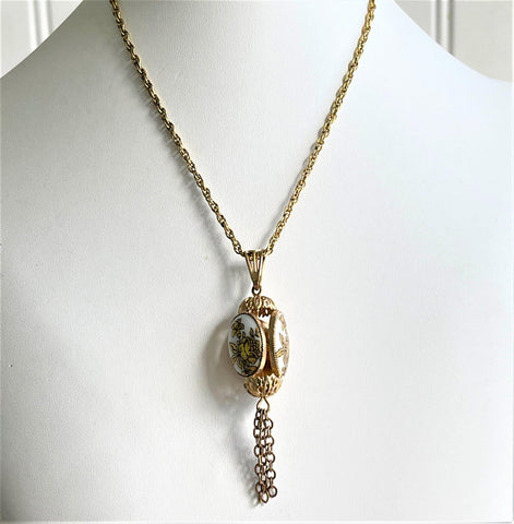 Lantern Pendant & Chain-Vintageonline-Vintage Online