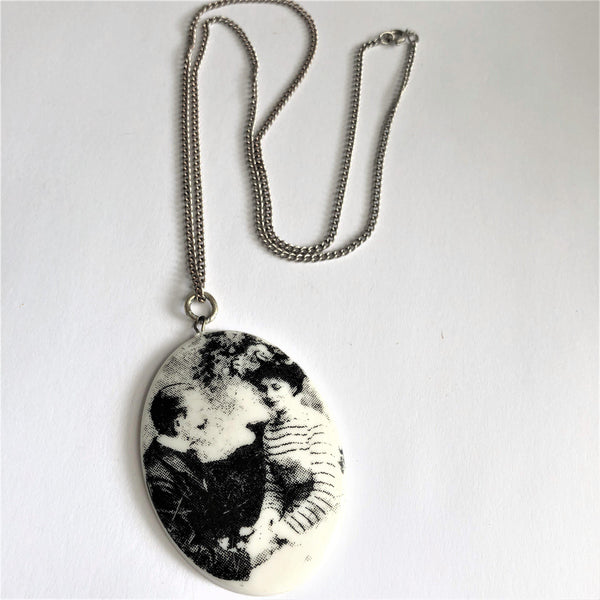 Lovers Vintage Pendant Necklace-Vintageonline-Vintage Online