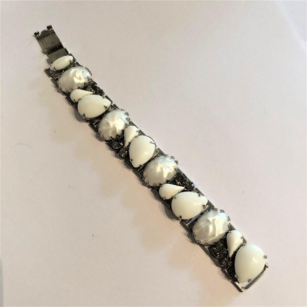 Milk Glass, Pearlized Vintage Bracelet with Taupe Diamantes-Vintage Online-Vintage Online