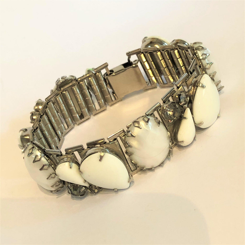 Milk Glass Vintage Bracelet  Vintageonline.