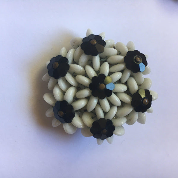 Milkglass Bead Vintage 50's Brooch-Vintage Online-Vintage Online