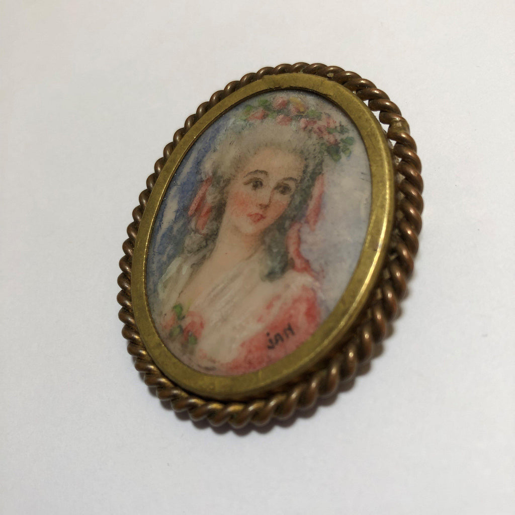Portrait of a Pompadour lady Vintage Brooch-Vintage Online-Vintage Online