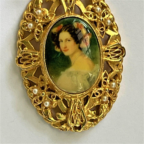 Renaissance Style Portrait Pendant-Vintageonline-Vintage Online