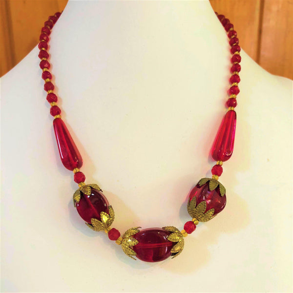 Vibrant Red Glass Bead Vintage Necklace-Vintage Online-Vintage Online