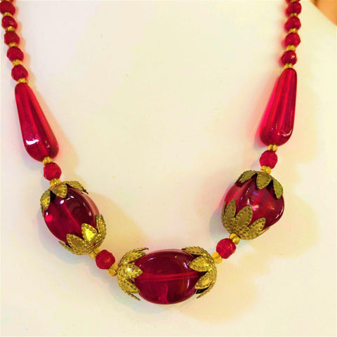 Vibrant Red Glass Bead Vintage Necklace Vintageonline